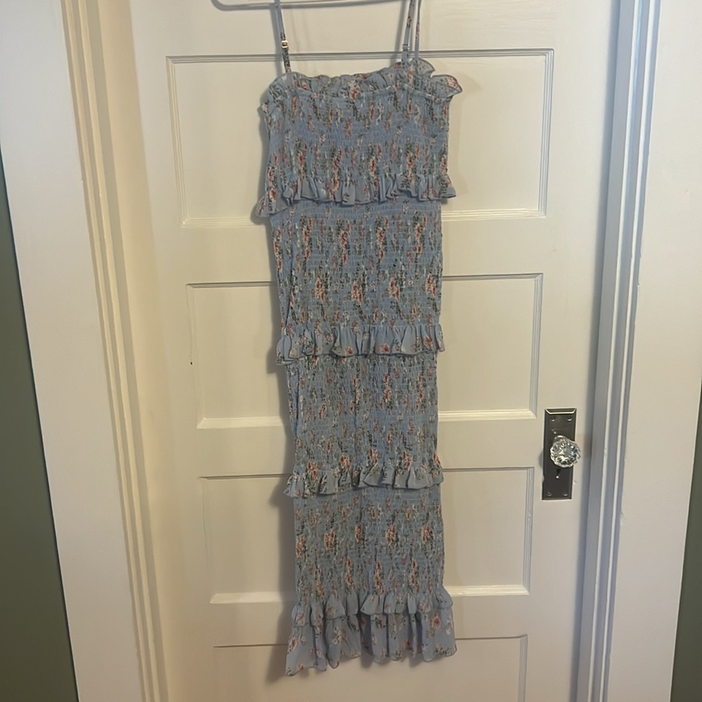 Mable Ruched Midi dress - Picture 4 of 4